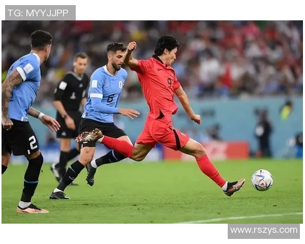 足球男神化身女性新篇章球场风云再起女力崛起